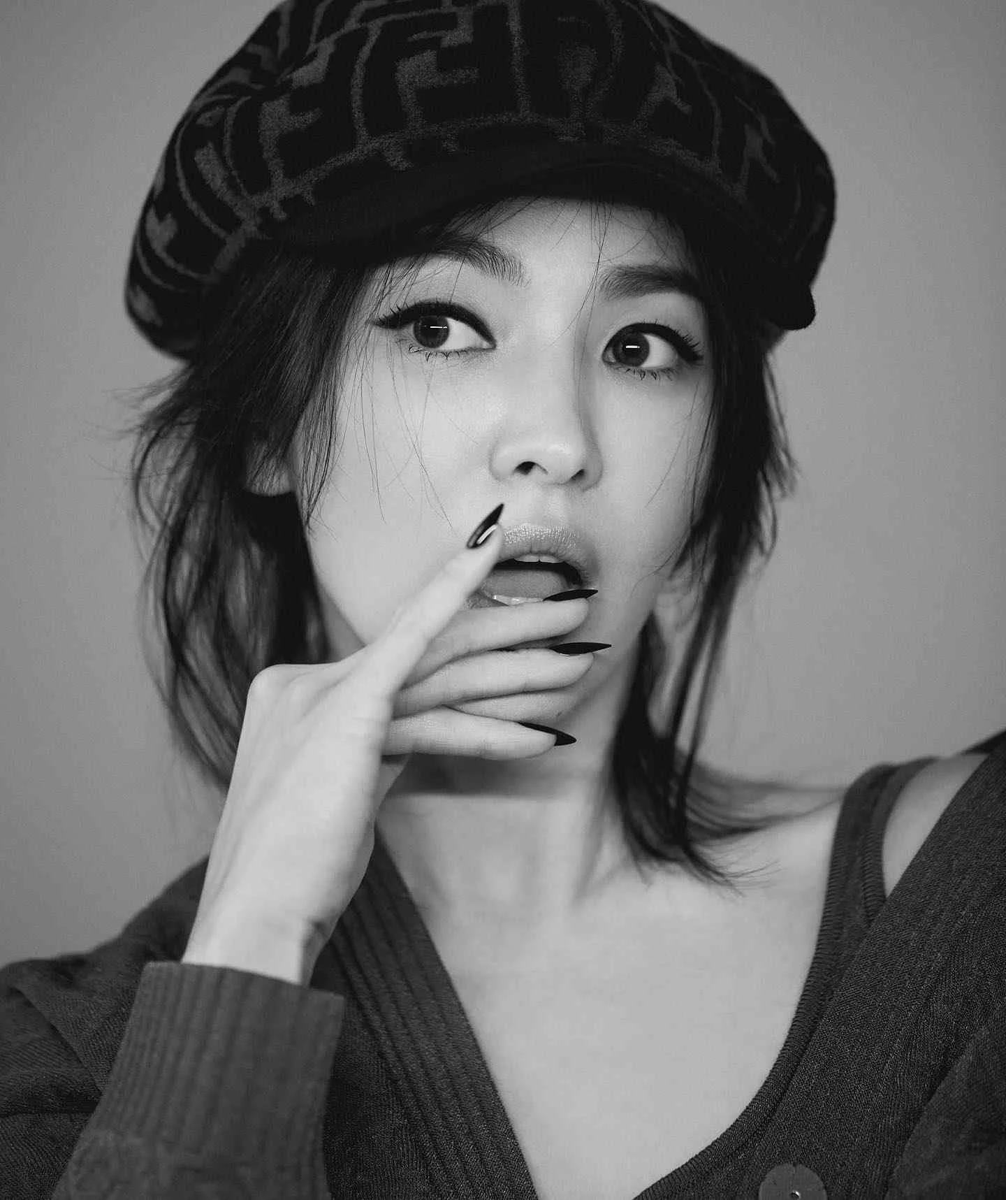 Song Hye Kyo - song-hye-kyo-sexy-51.webp